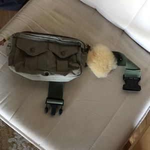 Filson fishing watst pack